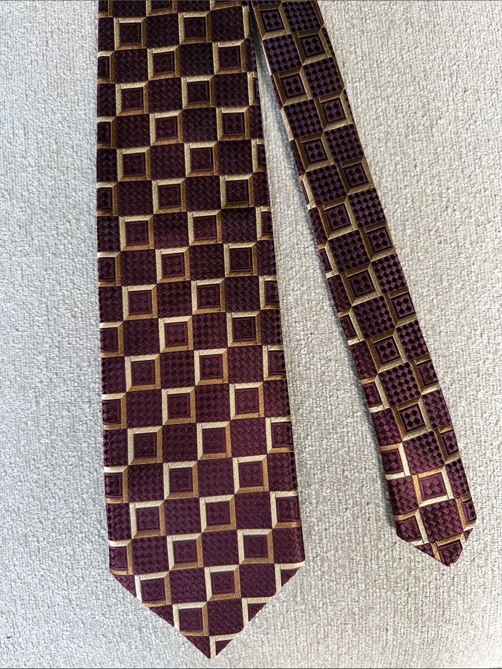 Ermenegildo Zegna Burgundy and Gold Square-Pattern Silk Tie
